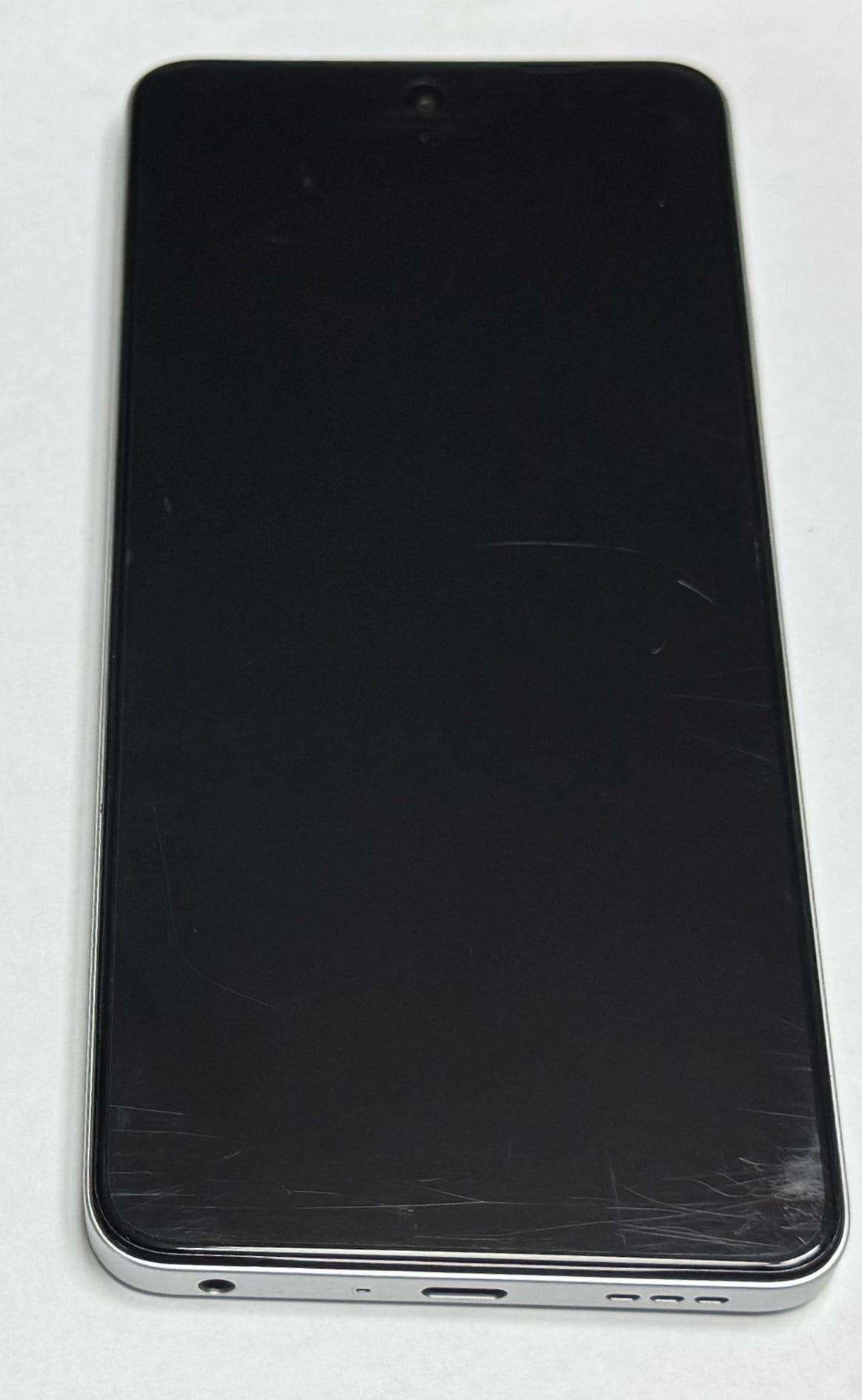 OPPO A5x 本体表面