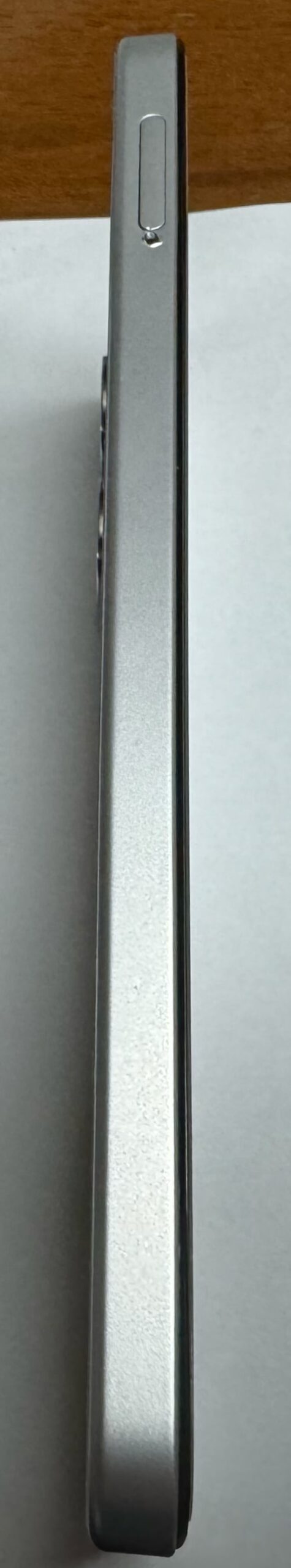 OPPO A5x 本体：左側面