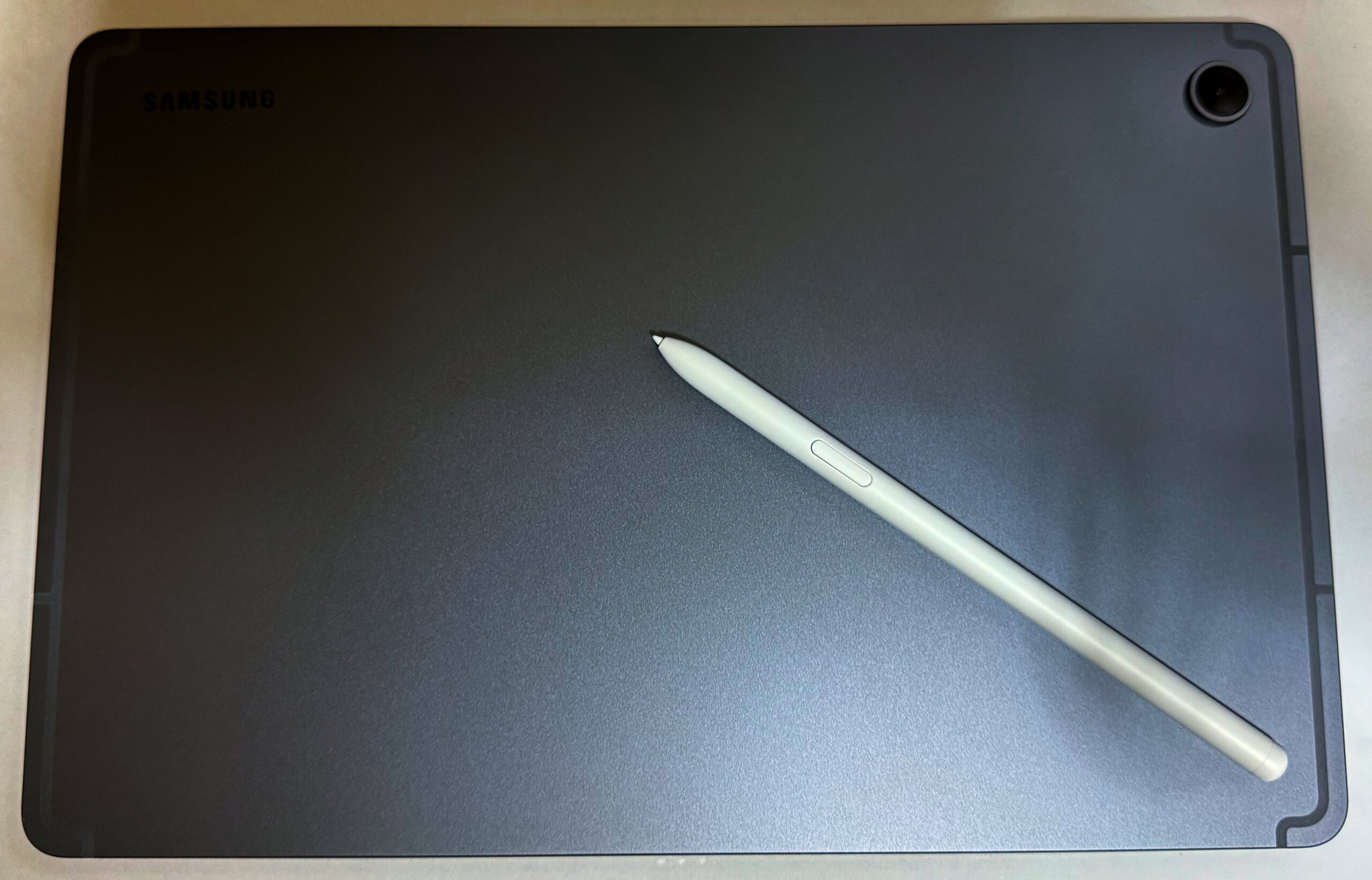 Samsung Galaxy Tab S10 Lite 裏面